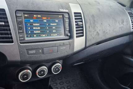 Peugeot 4007 320.000 km 3.400 &euro; Sindlingen (Frankfurt am Main) 65931