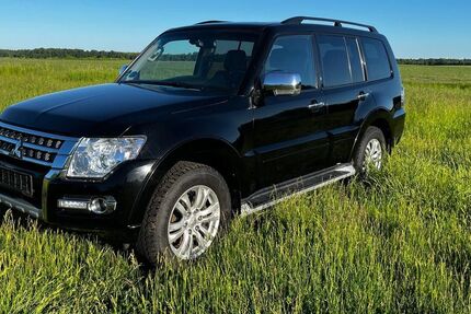 Mitsubishi Pajero 247.000 km 17.000 &euro; Zölkow 19374