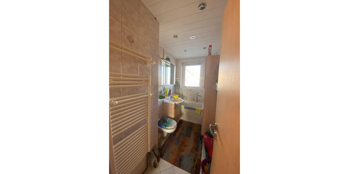 Etagenwohnung Halle (Saale) Frohe Zukunft - 4 Zimmer, 68 m&sup2;, 142.000&euro; | Angebot:26693076