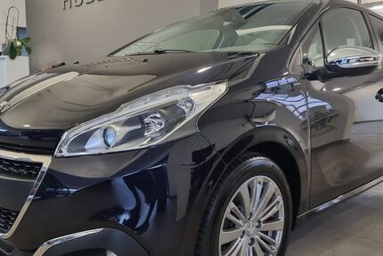 Peugeot 208 123.987 km 6.900 &euro; Nalbach 66809