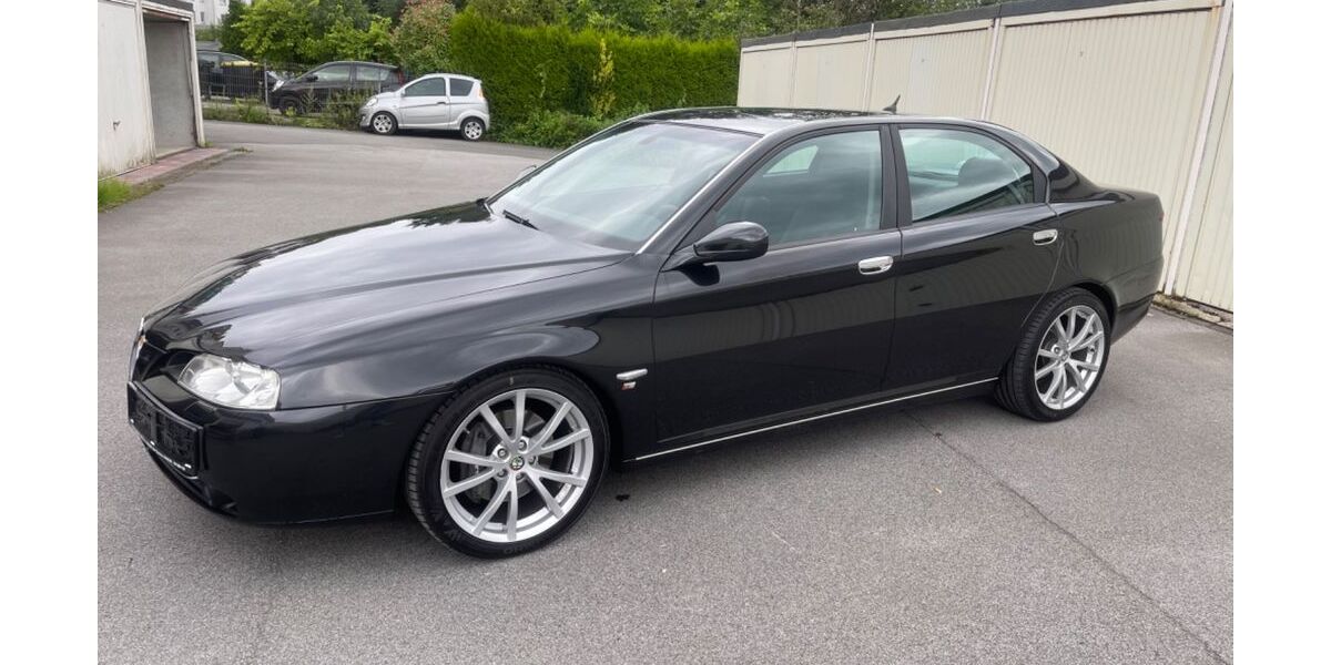 Alfa Romeo 166 97.500 km 11.450 &euro; Remscheid 42855