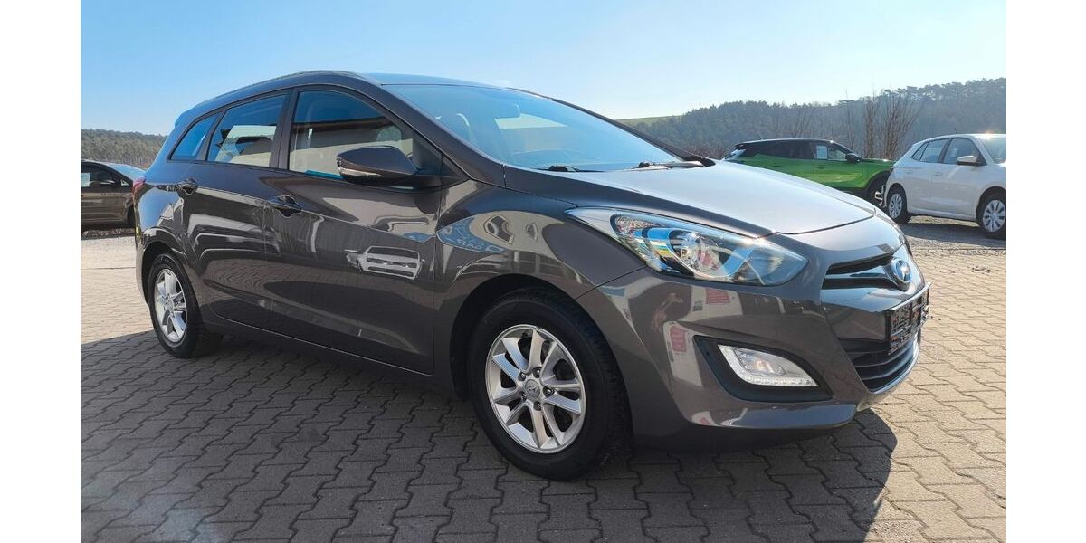 Hyundai i30 112.700 km 8.180 &euro; Buchen 74722
