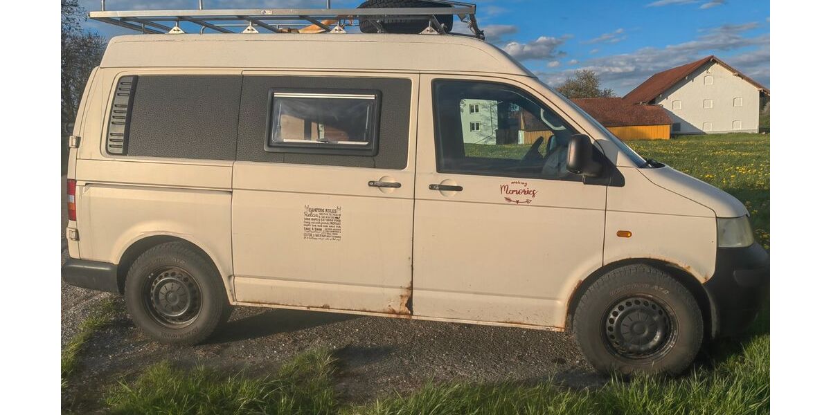 VW T5 Transporter 263.000 km 1.700 &euro; tacherting 83342