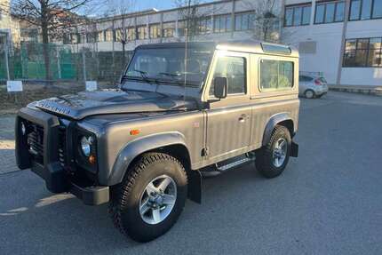 Land Rover Defender 9.000 km 65.000 &euro; Weinheim 69469