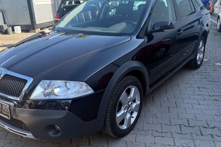 Skoda Octavia 275.656 km 3.490 &euro; München 81243