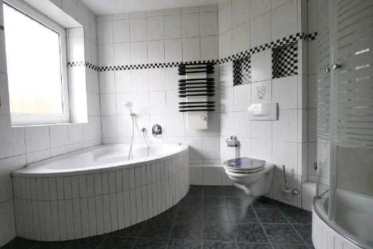 Maisonettenwohnung Rödental - 4 Zimmer, 103 m&sup2;, 900&euro; | Angebot:25945295