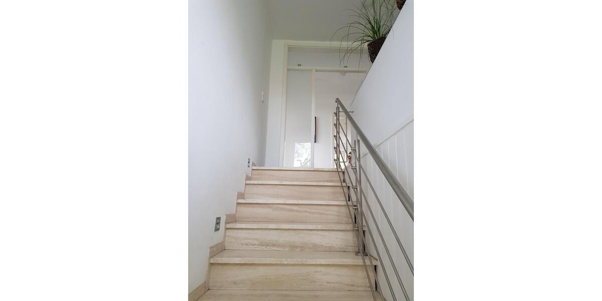 Dachgeschoßwohnung Lastrup - 3.5 Zimmer, 91 m&sup2;, 680&euro; | Angebot:26662504