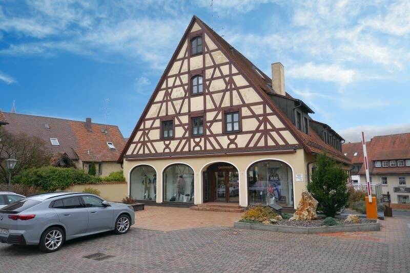 Gewerbeobjekt Schnaittach - 1 Zimmer, 280 m&sup2;, 2.240&euro; | Angebot:23576241