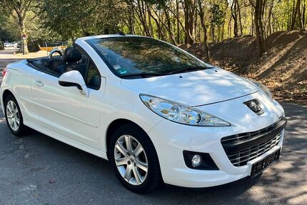 Peugeot 207 112.000 km 3.300 &euro; Kamp-Lintfort 47475