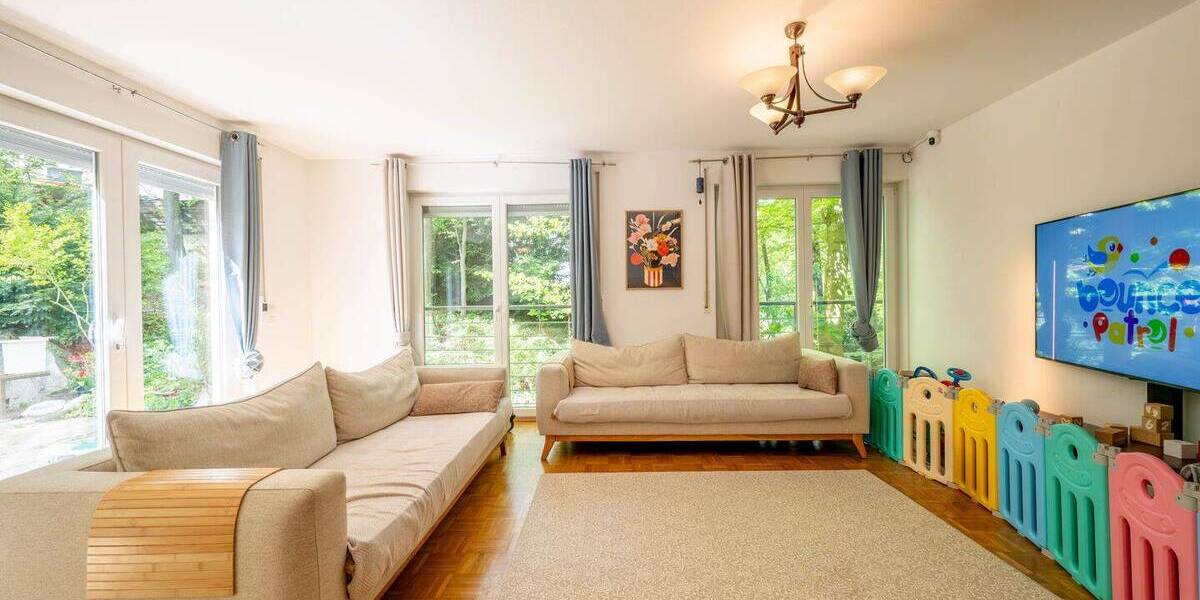 Reihenendhaus Königstein im Taunus Mammolshain - 6 Zimmer, 160 m&sup2;, 3.100&euro; | Angebot:26344722