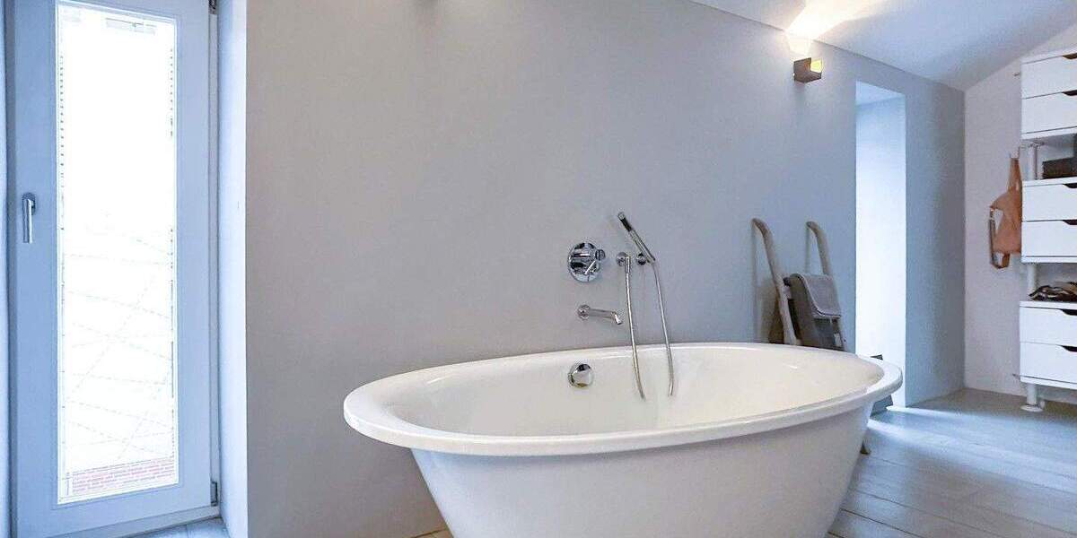 Mehrfamilienhaus, Wohnhaus Bonn Kessenich - 7 Zimmer, 338 m&sup2;, 1.690.000&euro; | Angebot:25722322