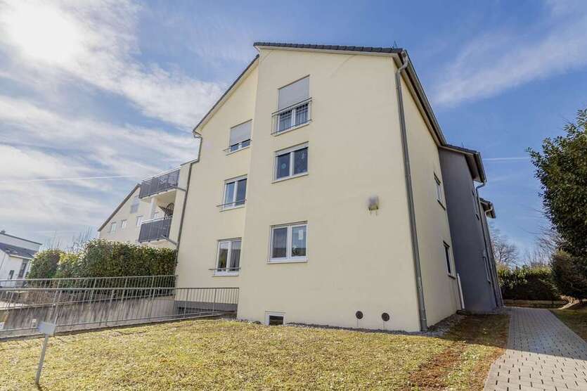 Wohnung zum Kaufen in Leingarten 274.000 € 61.09 m²