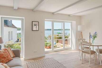 Haus Schleswig - 4 Zimmer, 115 m&sup2;, 1.900&euro; | Angebot:26948345