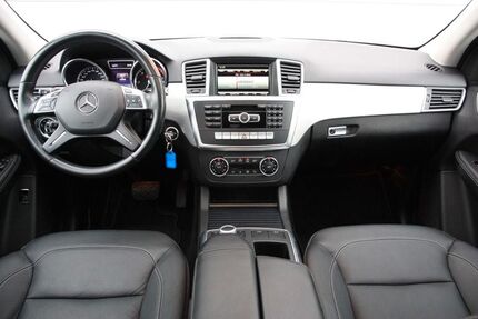 Mercedes-Benz ML 350 275.000 km 22.900 &euro; Leipzig 04155