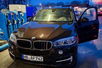 BMW X5 188.000 km 21.000 &euro; Bremen 28309