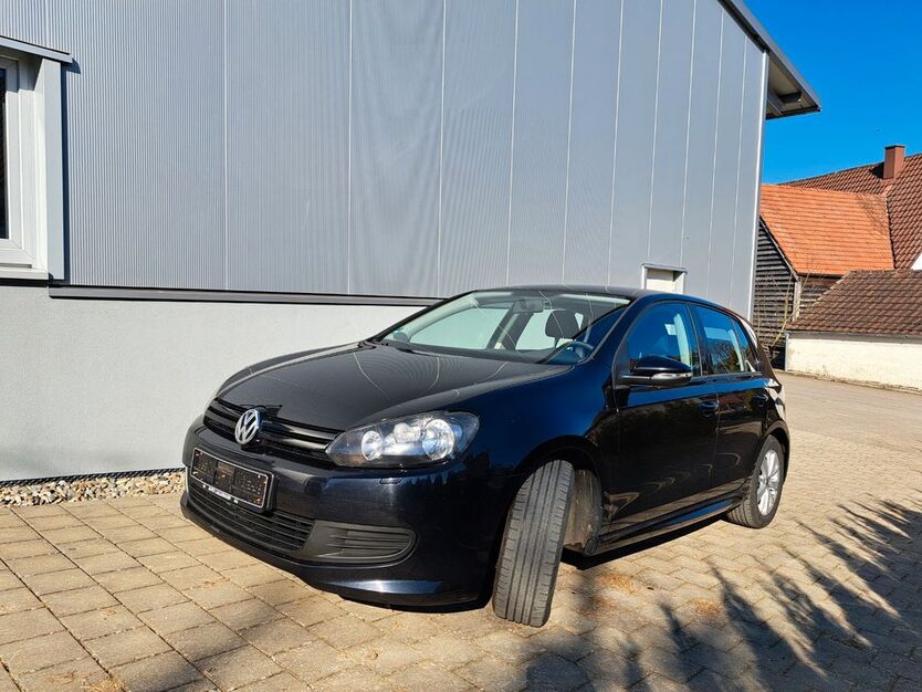 VW Golf 190.830 km 5.900 € Laupertshausen 88437