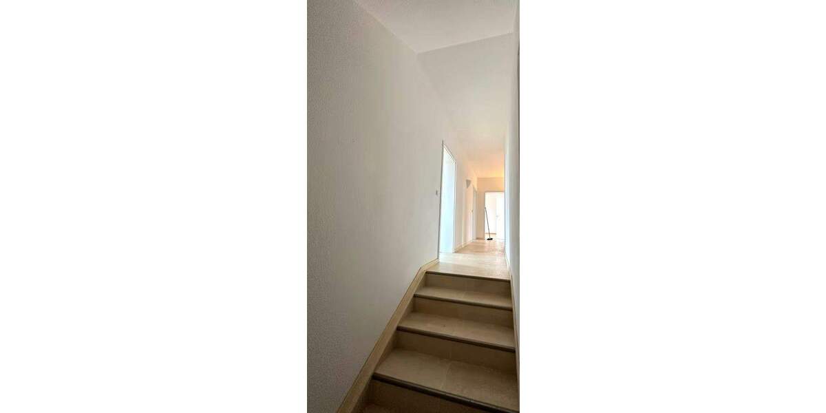 Gewerbeobjekt Neuhaus am Rennweg Neuhaus - 3 Zimmer, 116 m&sup2;, 875&euro; | Angebot:25911132