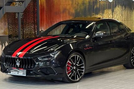 Maserati Ghibli 34.256 km 87.900 &euro; München 81829