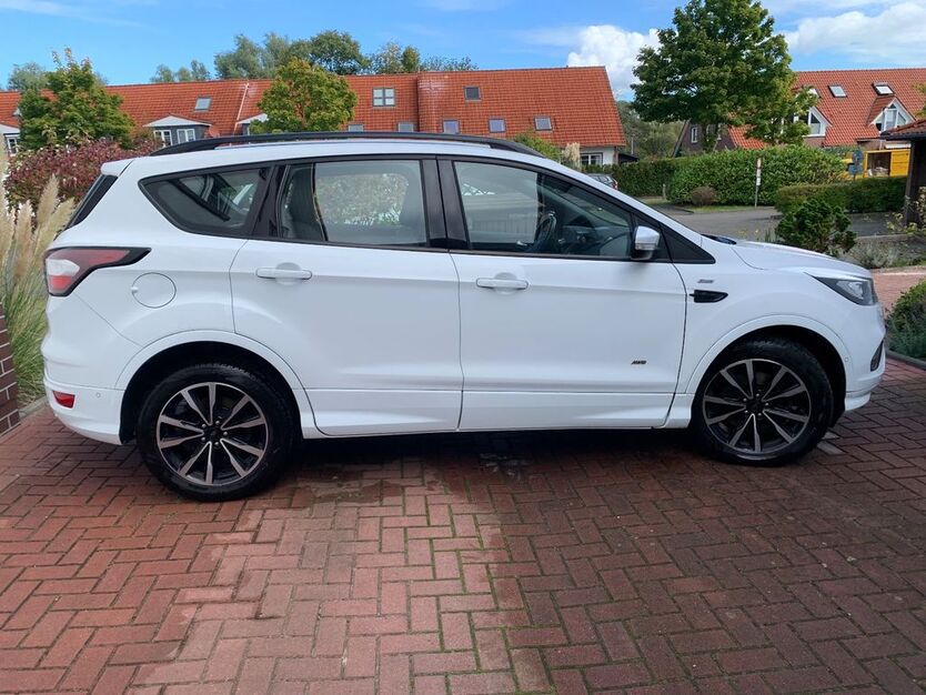 Ford Kuga 188.000 km 14.500 € Bad Zwischenahn 26160