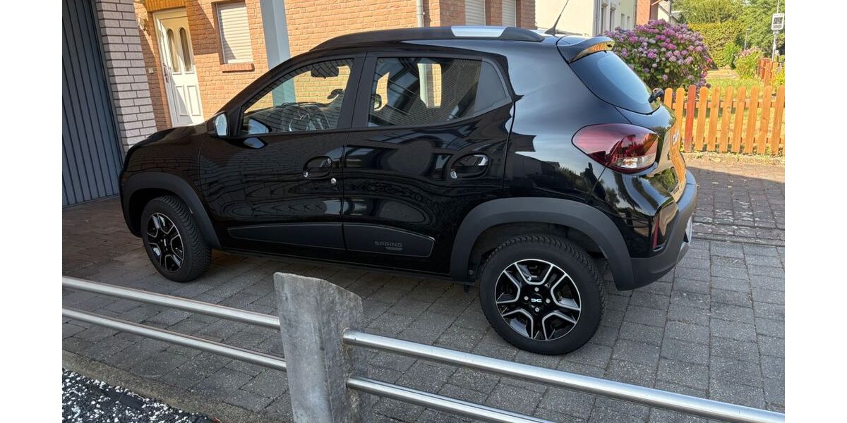 Dacia Spring 12.250 km 11.500 &euro; Aachen 52078