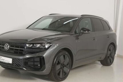 VW Touareg 23.826 km 66.440 &euro; Pilsach 92367