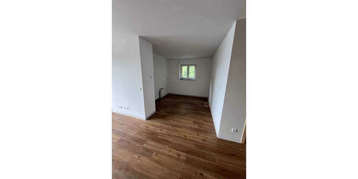 Etagenwohnung Biberach - 4 Zimmer, 97 m&sup2;, 1.070&euro; | Angebot:27112652