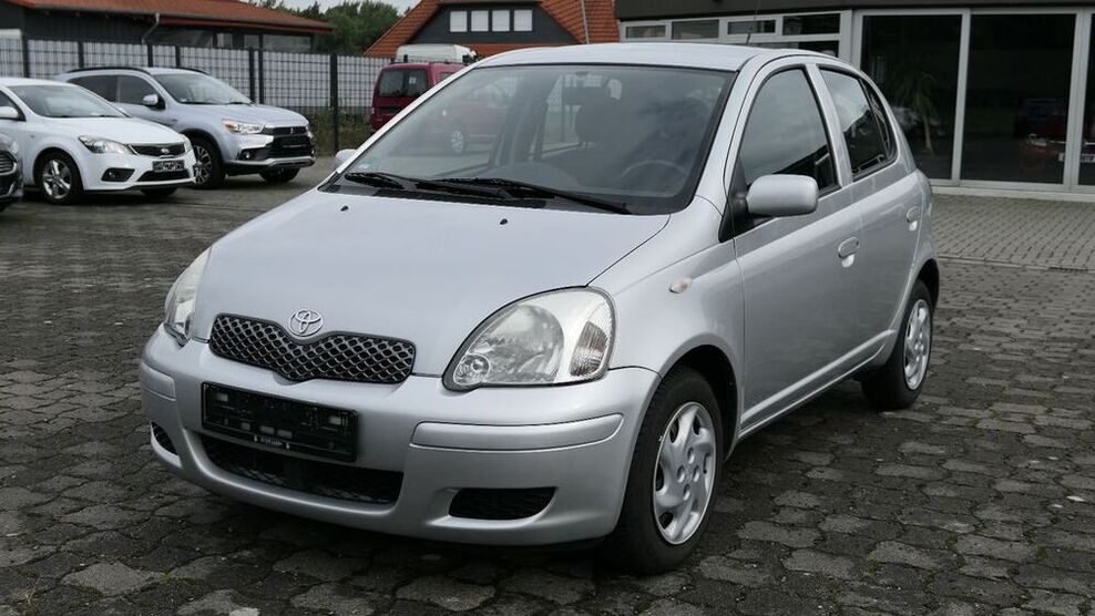 Yaris