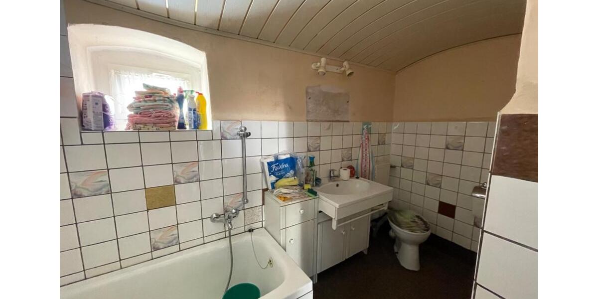 Einfamilienhaus Rositz - 5 Zimmer, 118 m&sup2;, 50.000&euro; | Angebot:27068374