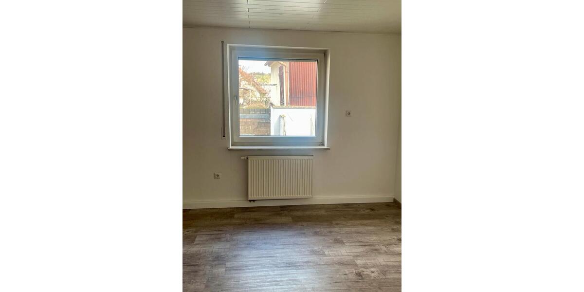 Einfamilienhaus Maßbach - 3.5 Zimmer, 135 m&sup2;, 750&euro; | Angebot:22034646