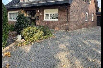 Haus Lorup - 8 Zimmer, 220 m&sup2;, 365.000&euro; | Angebot:26886721