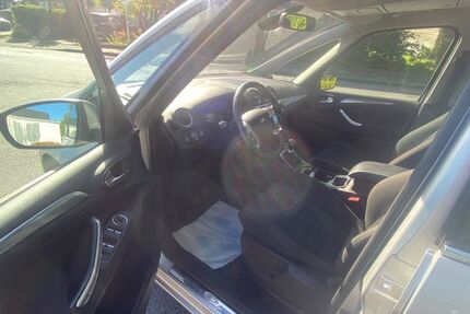 Ford Galaxy 189.574 km 7.999 € Münster 48161