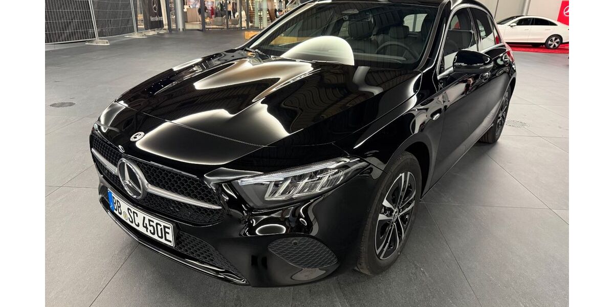 Mercedes-Benz A 250 20.000 km 40.000 &euro; Böblingen 71034