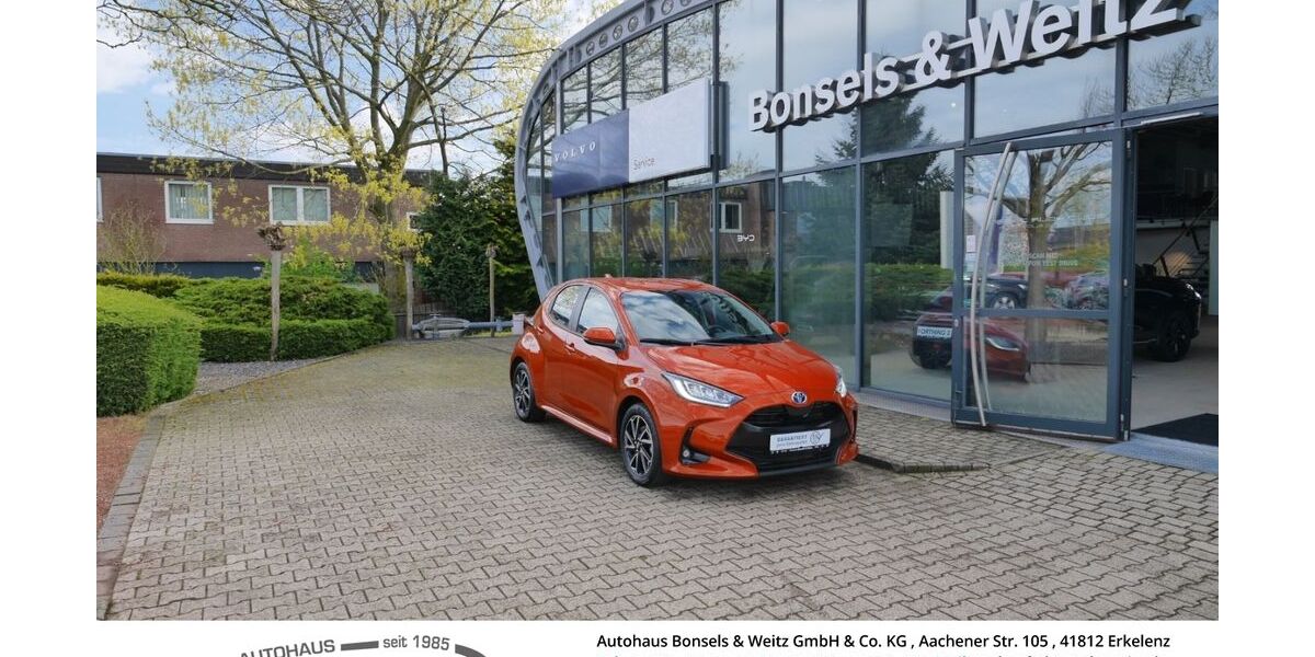 Toyota Yaris 8.606 km 19.790 &euro; Erkelenz 41812