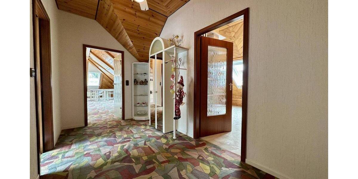 Einfamilienhaus Schwanewede - 7 Zimmer, 207 m&sup2;, 429.000&euro; | Angebot:26897646