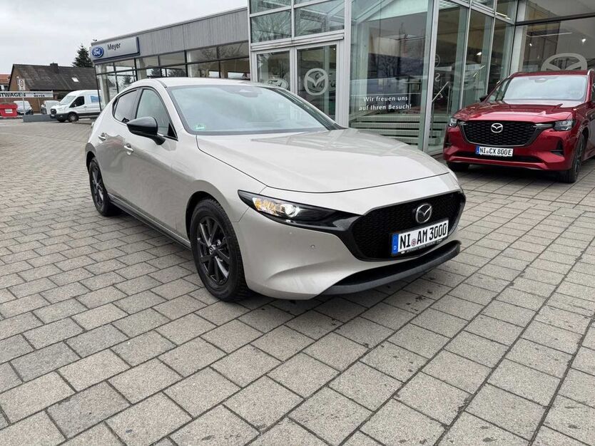 Mazda 3 15.000 km 24.900 € Nienburg 31582