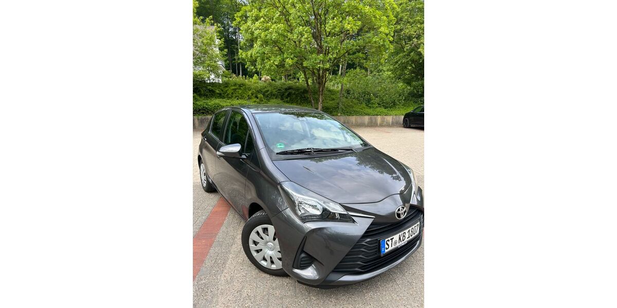 Toyota Yaris 76.500 km 9.250 &euro; Lienen 49536
