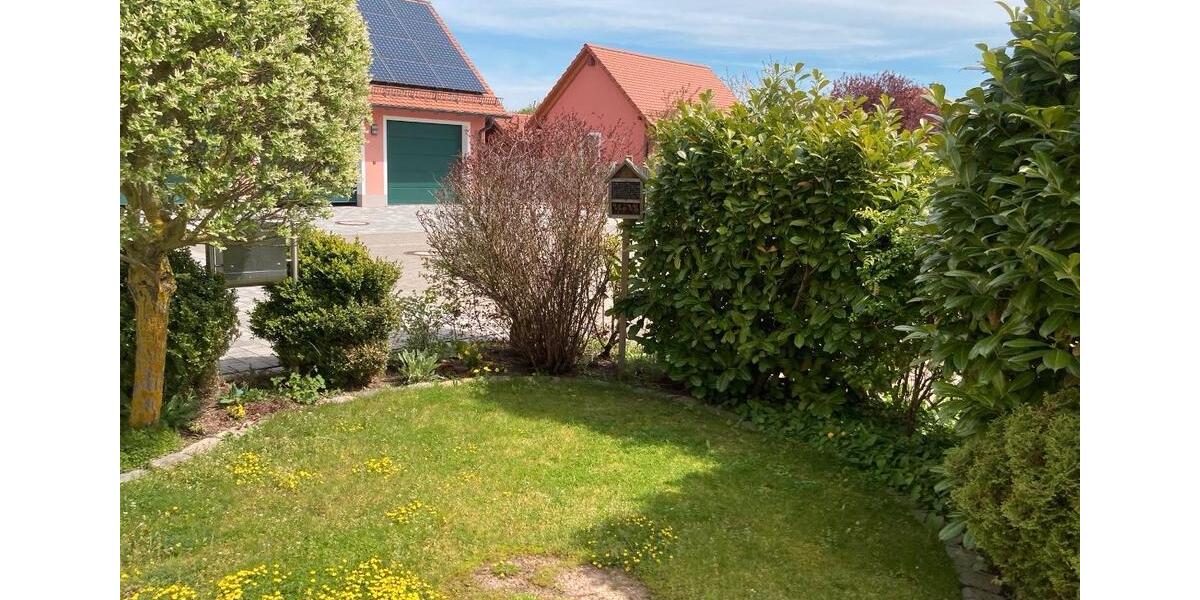Einfamilienhaus Neustadt an der Aisch - 2 Zimmer, 165 m&sup2;, 620.000&euro; | Angebot:26739810