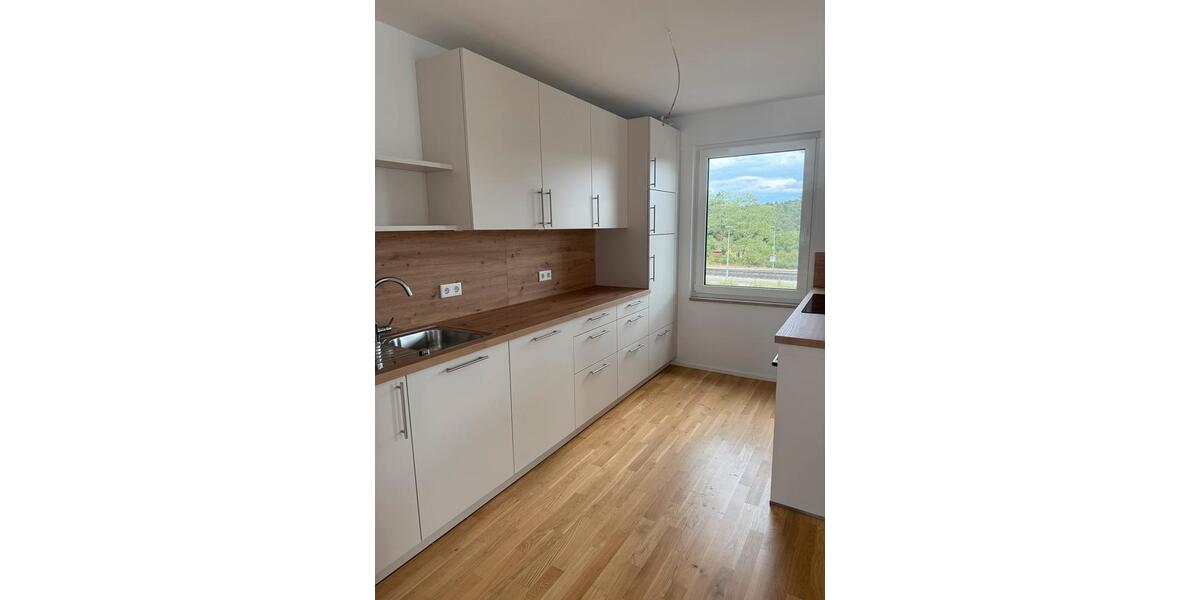 Etagenwohnung Georgensgmünd - 2.5 Zimmer, 85 m&sup2;, 1.295&euro; | Angebot:26147964