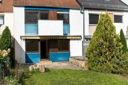 Provisionsfrei und leerstehend: Reihenmittelhaus mit ausbaufähigem Dachgeschoss! 5 zimmer