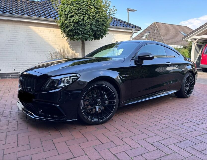 Mercedes-Benz C 63 AMG 28.100 km 67.500 € Seeth-Ekholt 25337