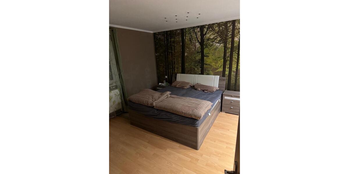 Doppelhaushälfte Moorenweis - 5 Zimmer, 124 m&sup2;, 3.580&euro; | Angebot:24550506