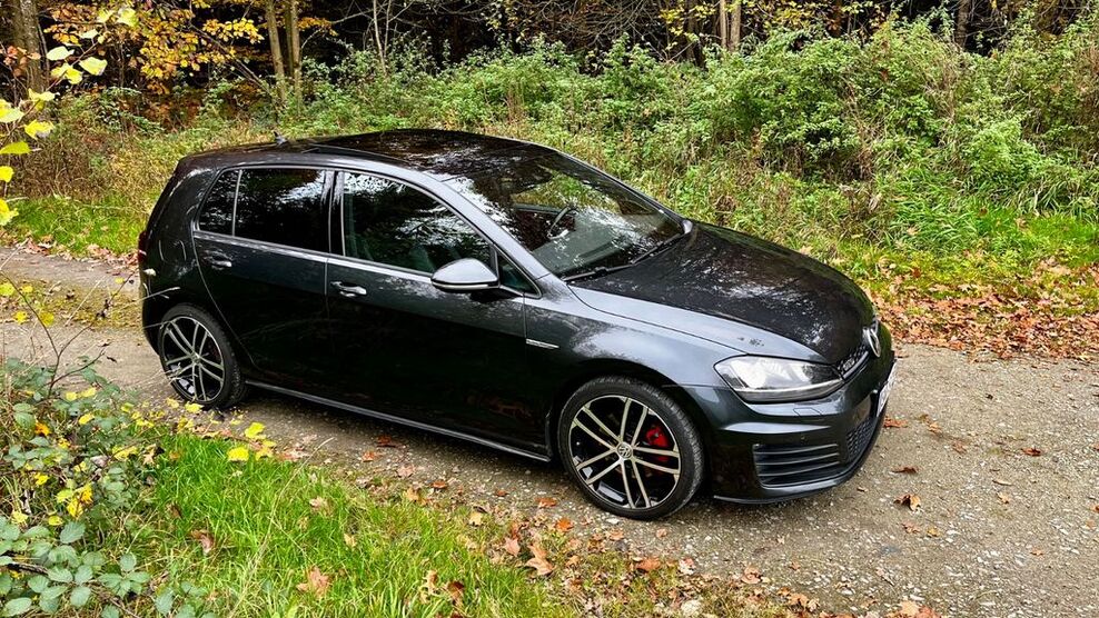 VW Golf 153.519 km 16.000 € Ascha 94347