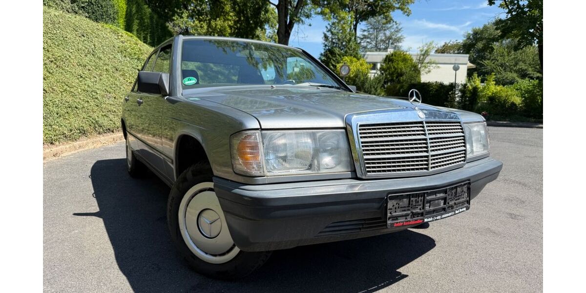 Mercedes-Benz 190 207.000 km 5.400 &euro; Bonn 53177