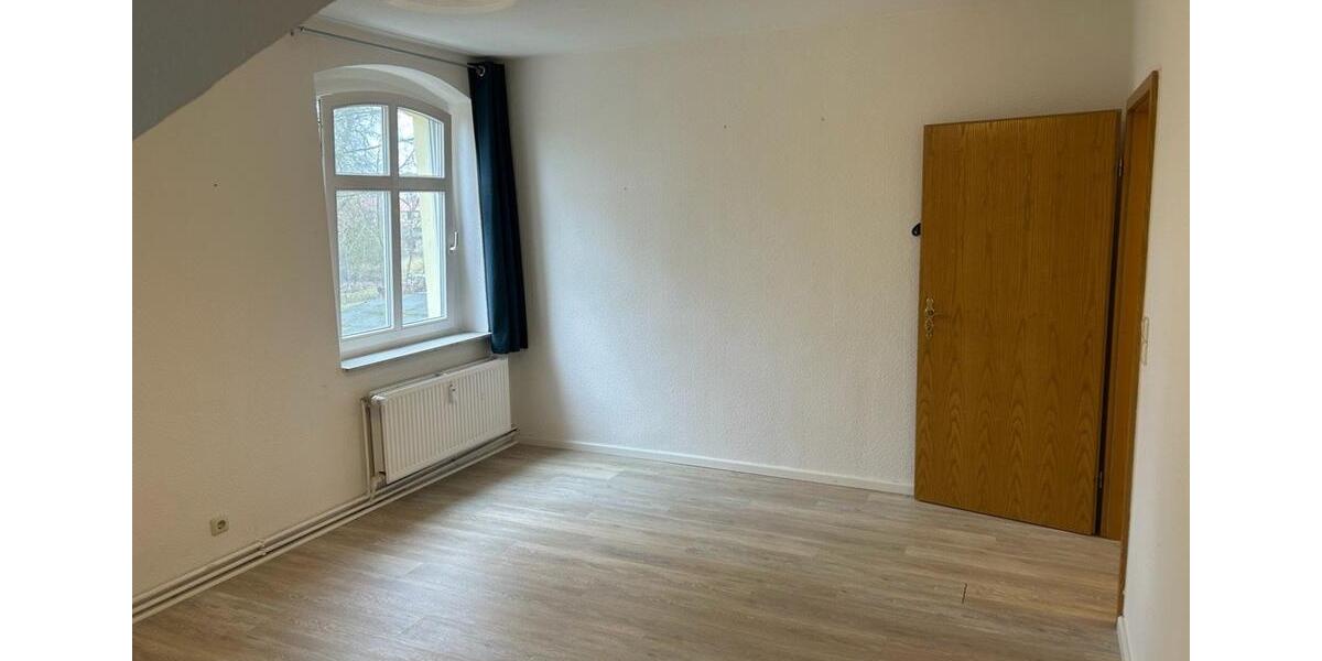 Etagenwohnung Anklam - 2 Zimmer, 63 m&sup2;, 440&euro; | Angebot:26301300