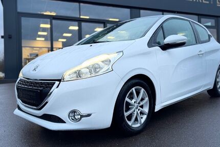 Peugeot 208 117.000 km 5.999 &euro; Saarlouis 66740