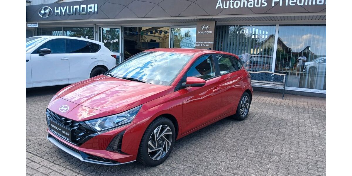 Hyundai i20 15.000 km 16.990 &euro; Steinfeld 76889