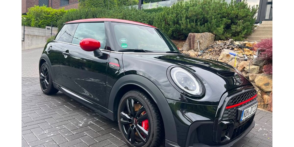 Mini John Cooper Works 28.980 km 34.600 &euro; schüttorf 48465