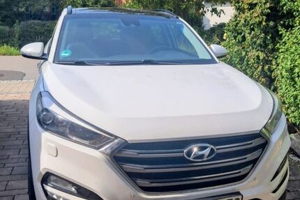 Hyundai TUCSON 162.000 km 13.000 &euro; Wiesent 93109