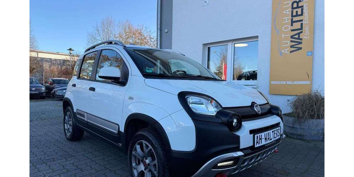Fiat Panda 108.222 km 12.885 &euro; Stockelsdorf 23617