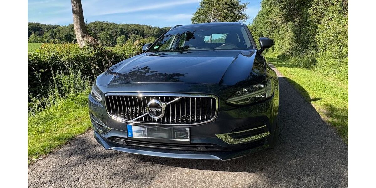 Volvo V90 81.750 km 33.900 &euro; Böel 24401